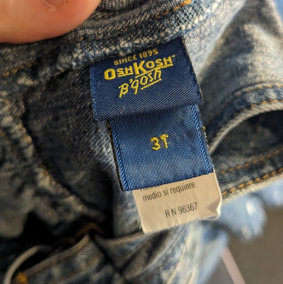 Retro Oshkosh Jumper - Picture 9 of 10